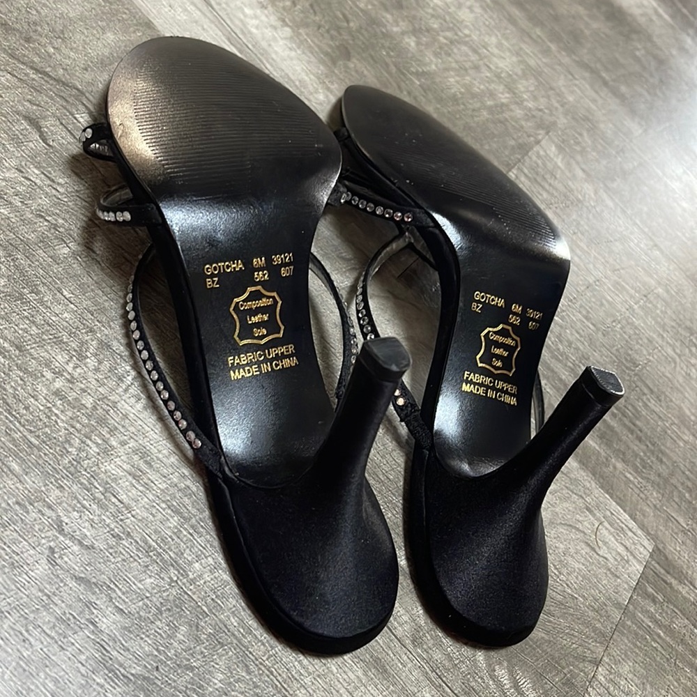 Metaphor Rhinestone Gotcha Heels - Picture 10 of 13